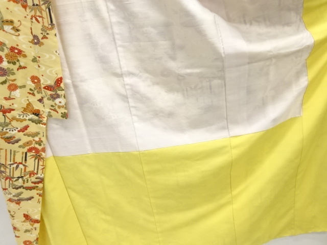  蝶に松竹梅模様小紋着物